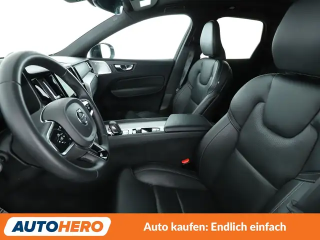 Volvo XC60 view 10