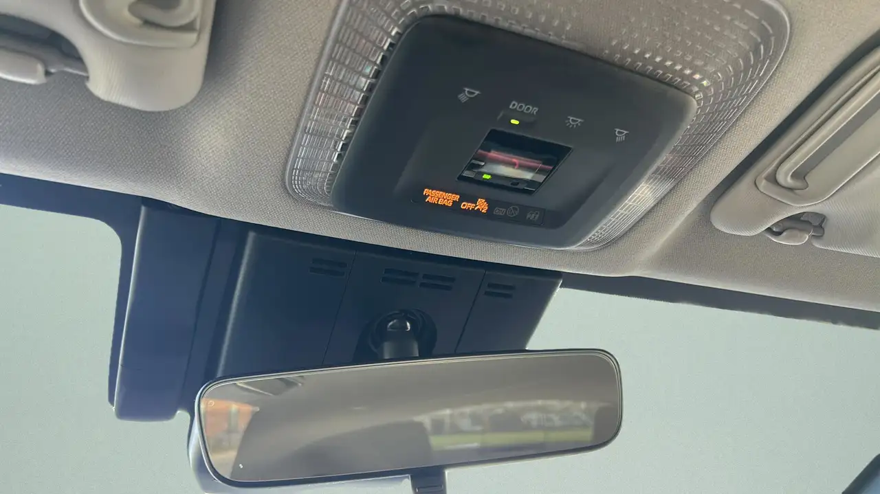 Toyota Prius снимка Toyota Prius