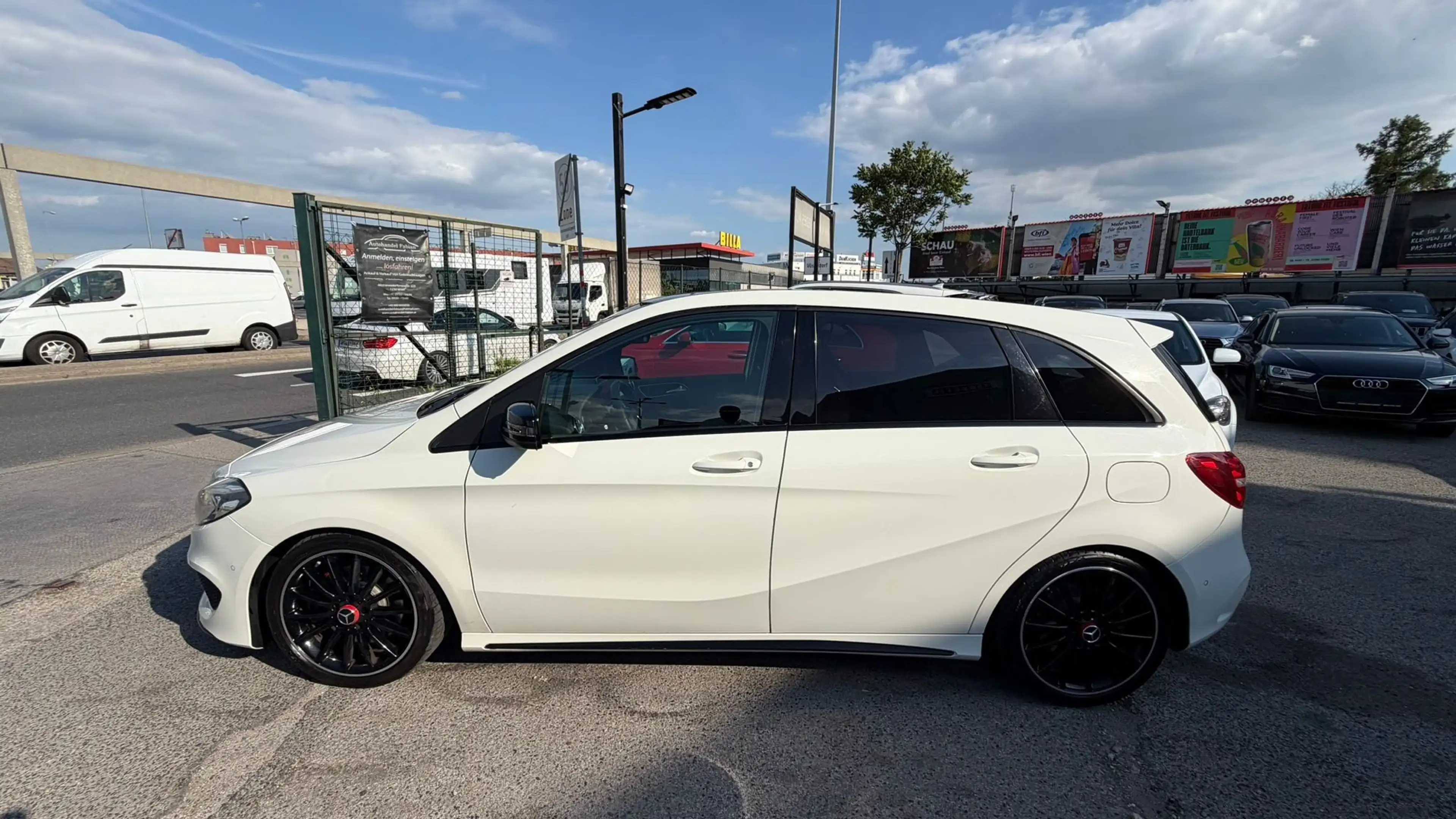 Mercedes-Benz B 220 CDI 4Matic Allrad Automatik 177PS **AMG LINE** — photo 2