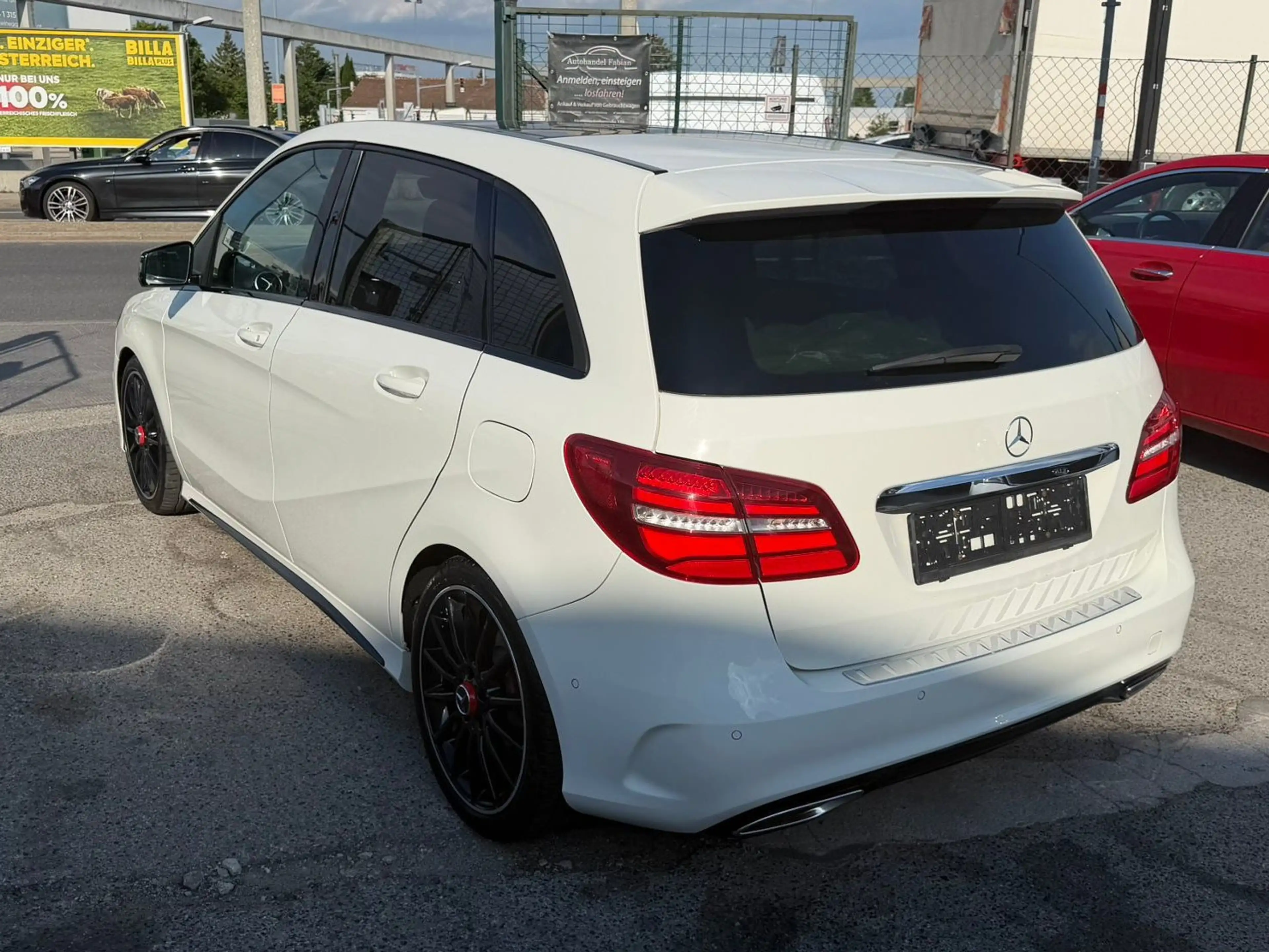 Mercedes-Benz B 220 CDI 4Matic Allrad Automatik 177PS **AMG LINE** — photo 3