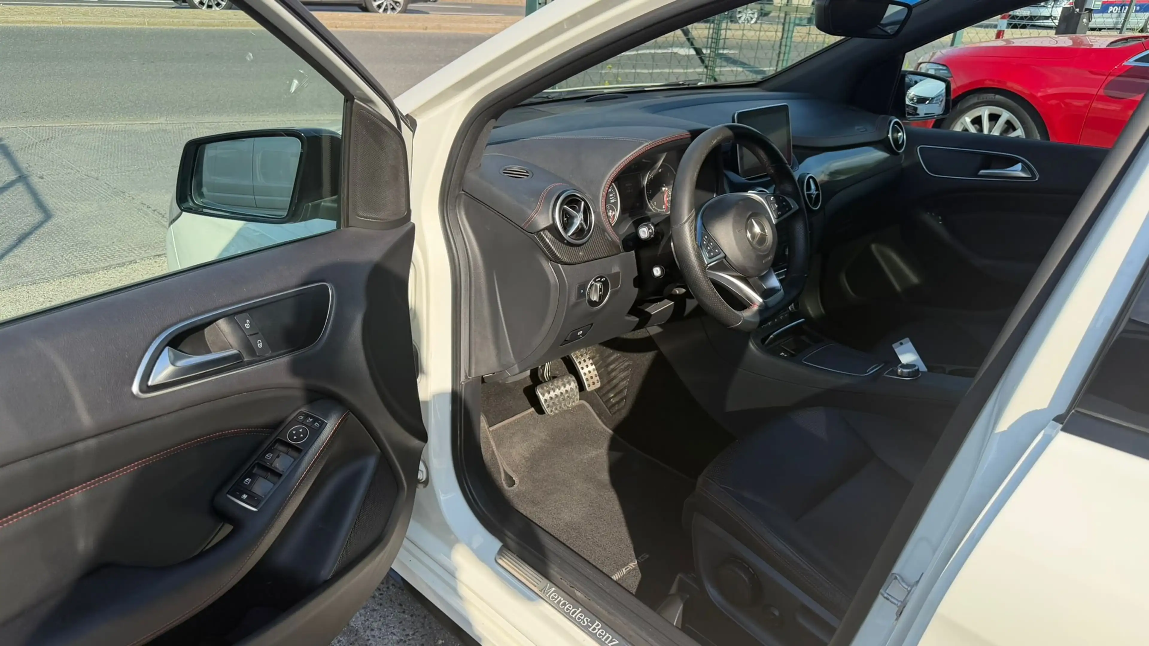 Mercedes-Benz B 220 CDI 4Matic Allrad Automatik 177PS **AMG LINE** — photo 10