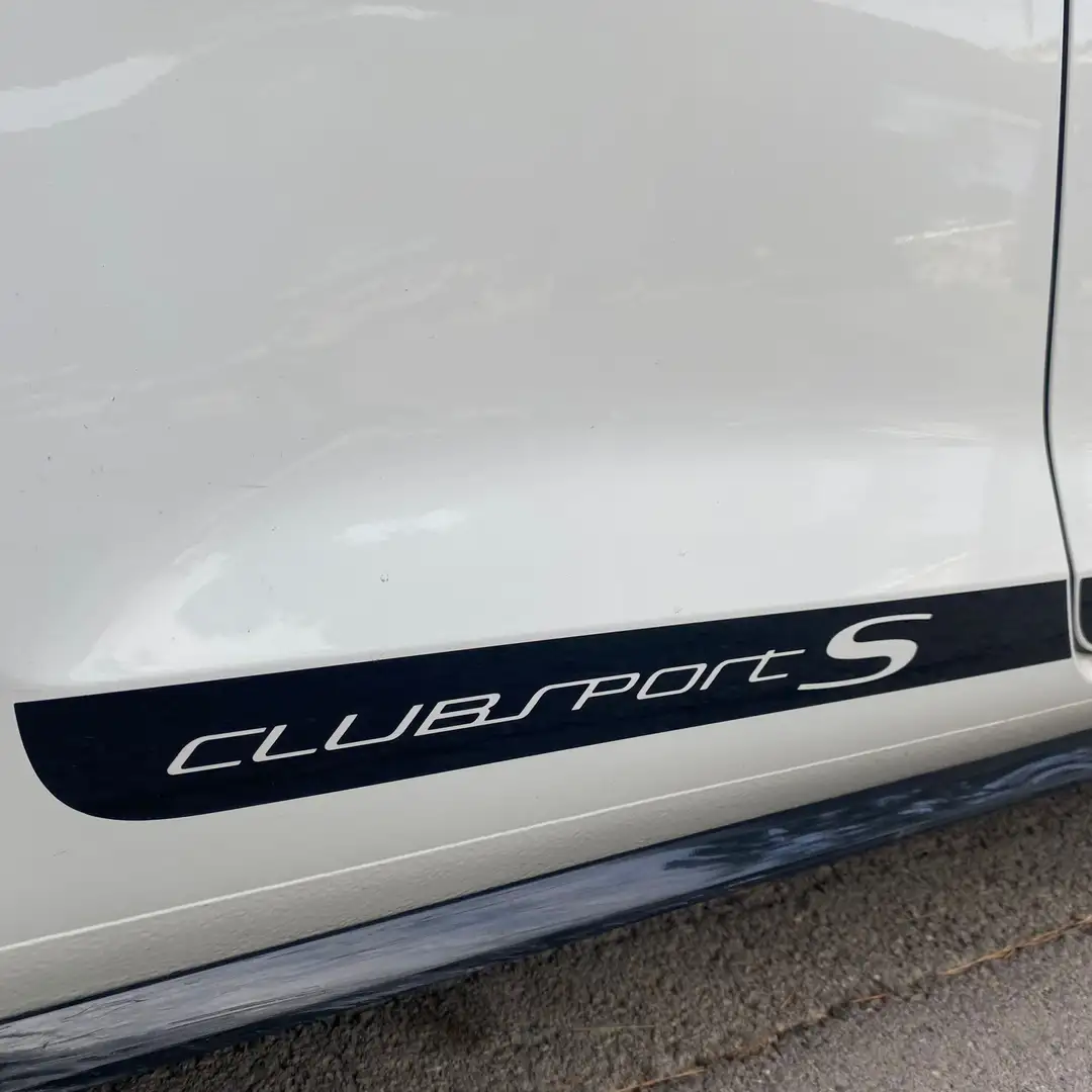 Volkswagen Golf GTI Edition Limitada “ClubSport S 13/400” - 1