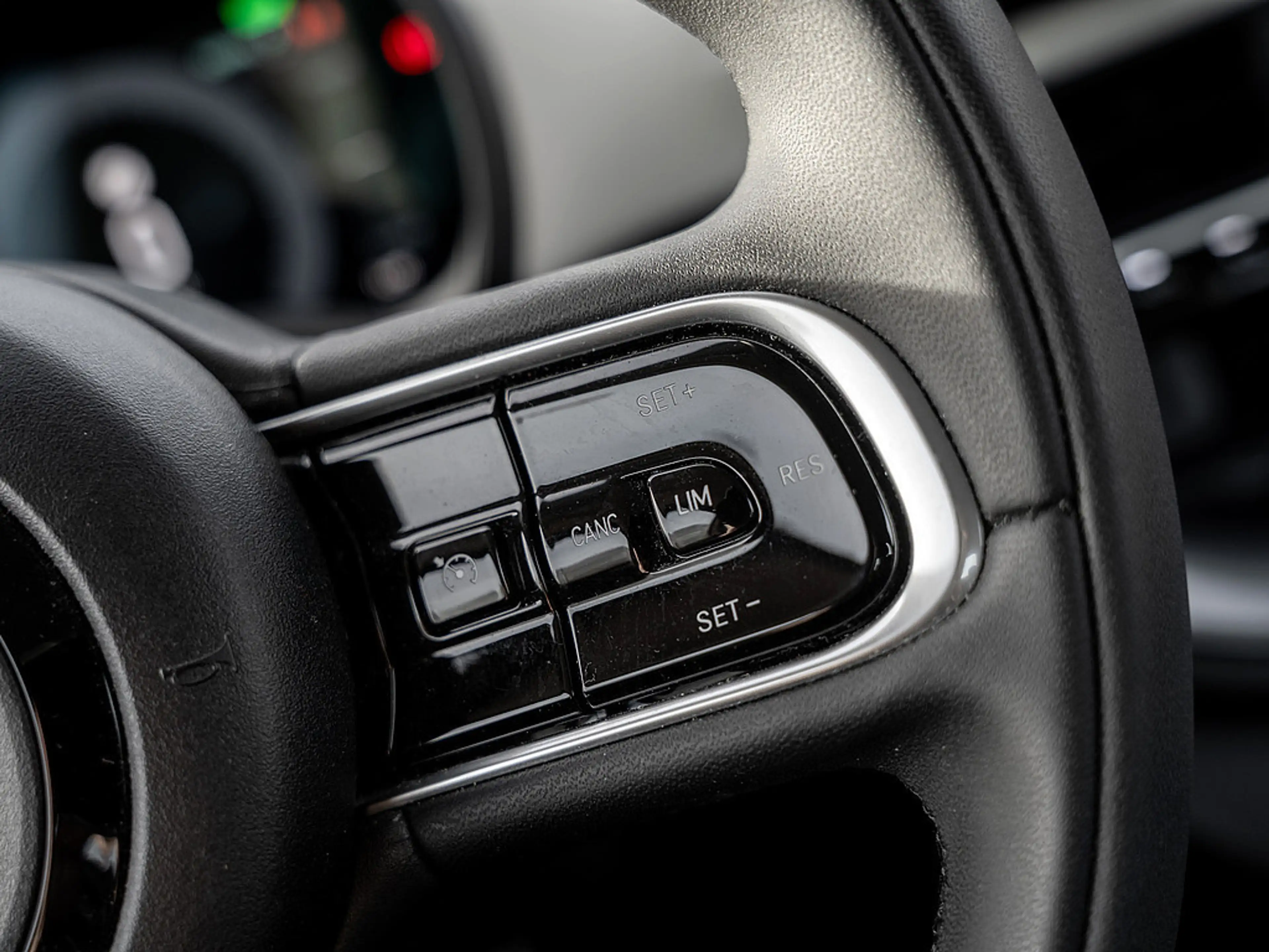 Fiat 500e Base 42kWh - CarPlay, Klimaautomatik, uv — photo 13