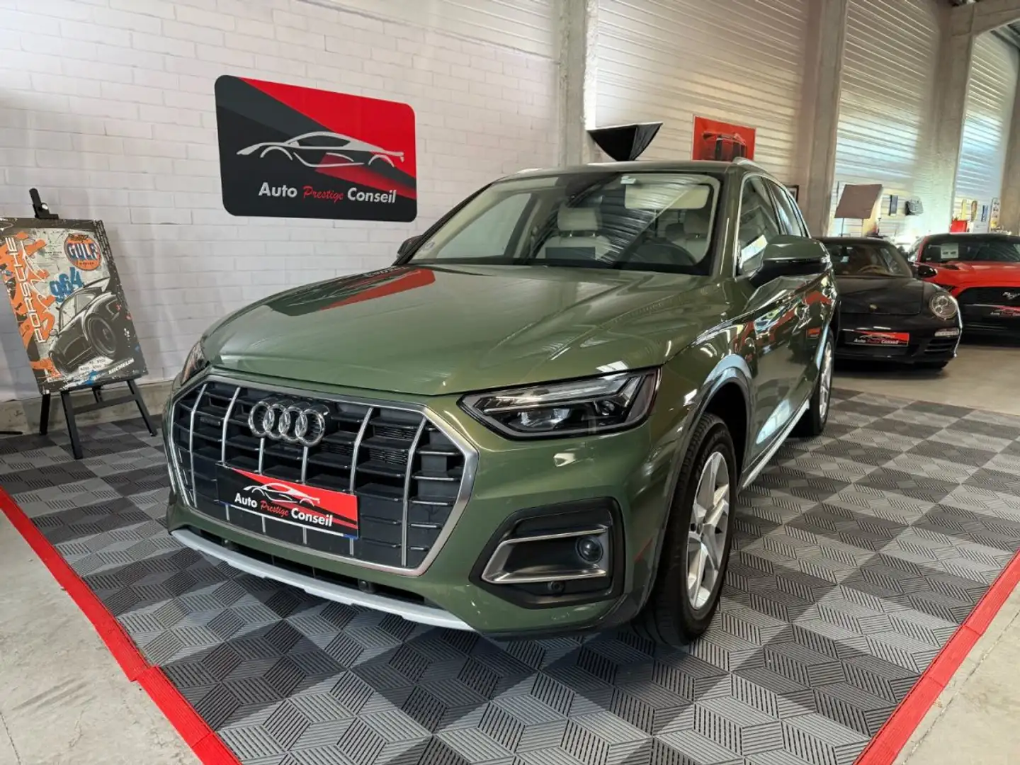 Audi Q5 50 TFSI E QUATTRO DESIGN Vert - 2