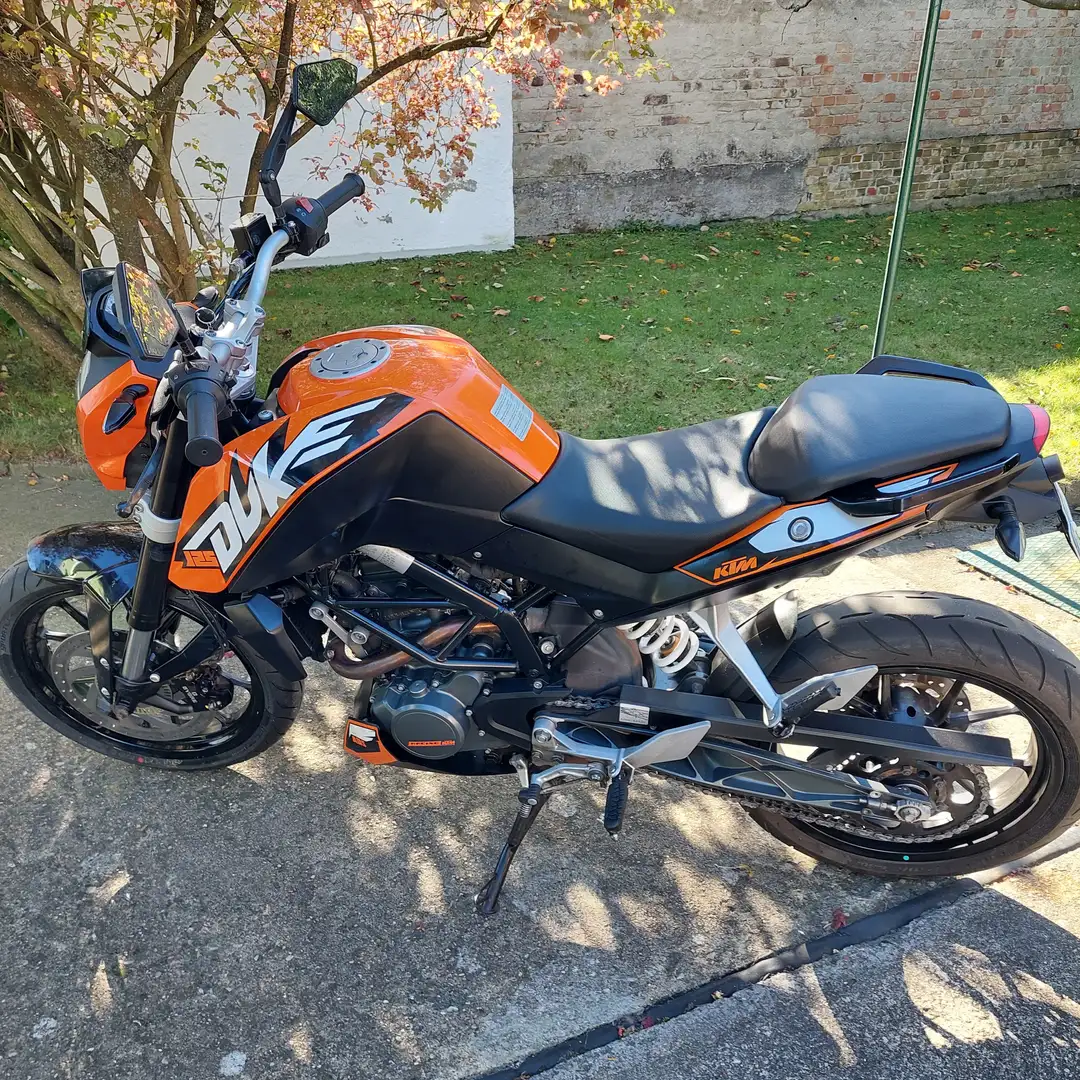 KTM 125 Duke Orange - 1
