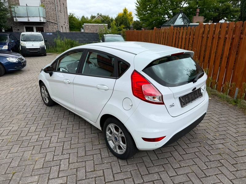 Ford Fiesta Sync Edition Tüv Neu Zahnriemen Neu — photo 5