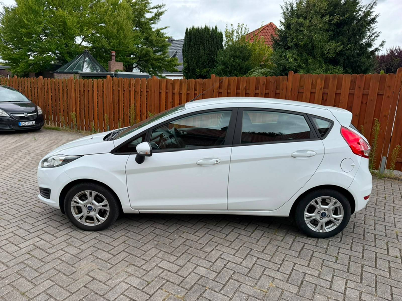Ford Fiesta Sync Edition Tüv Neu Zahnriemen Neu — photo 4