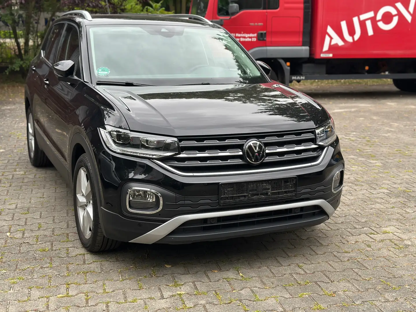 Volkswagen T-Cross 1.5 TSI ACT OPF DSG Style/LED/ Apple CarPlay/Kam. Schwarz - 2