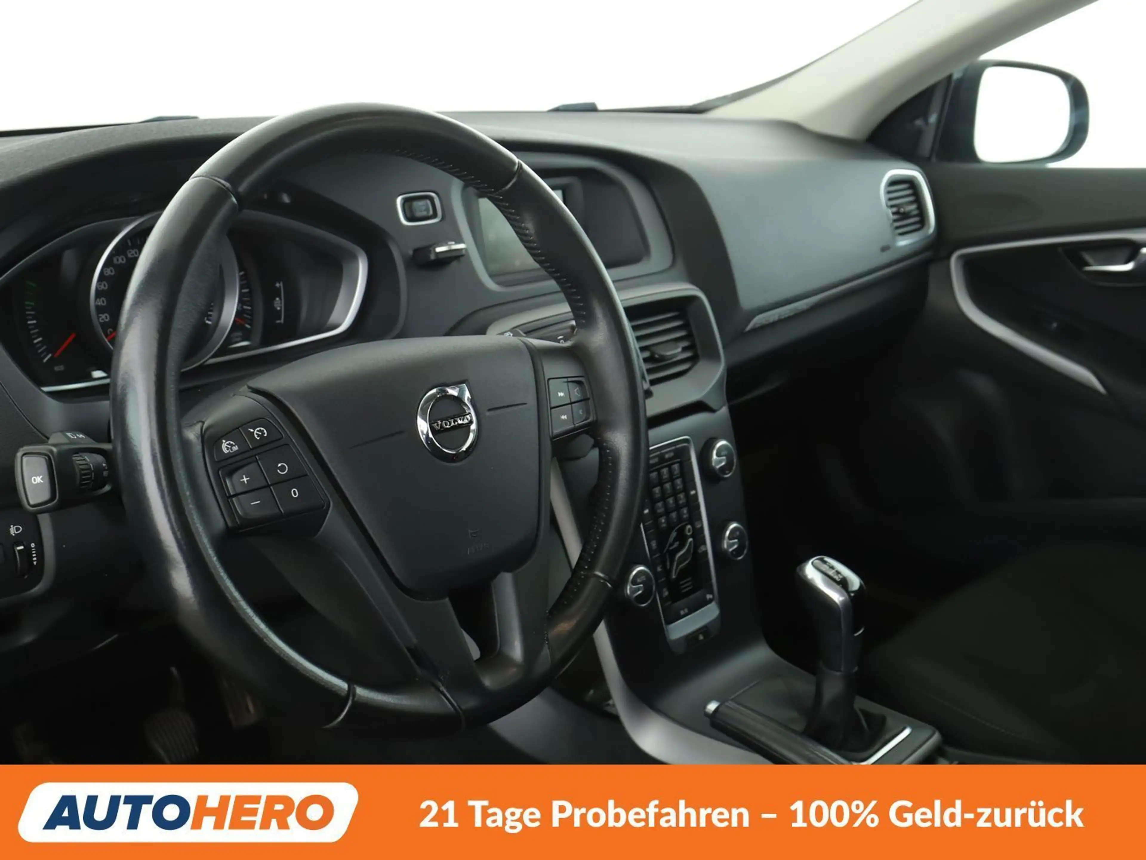 Volvo V40 Cross Country 2.0 T3*TEMPO*LIMITER*PDC — photo 11