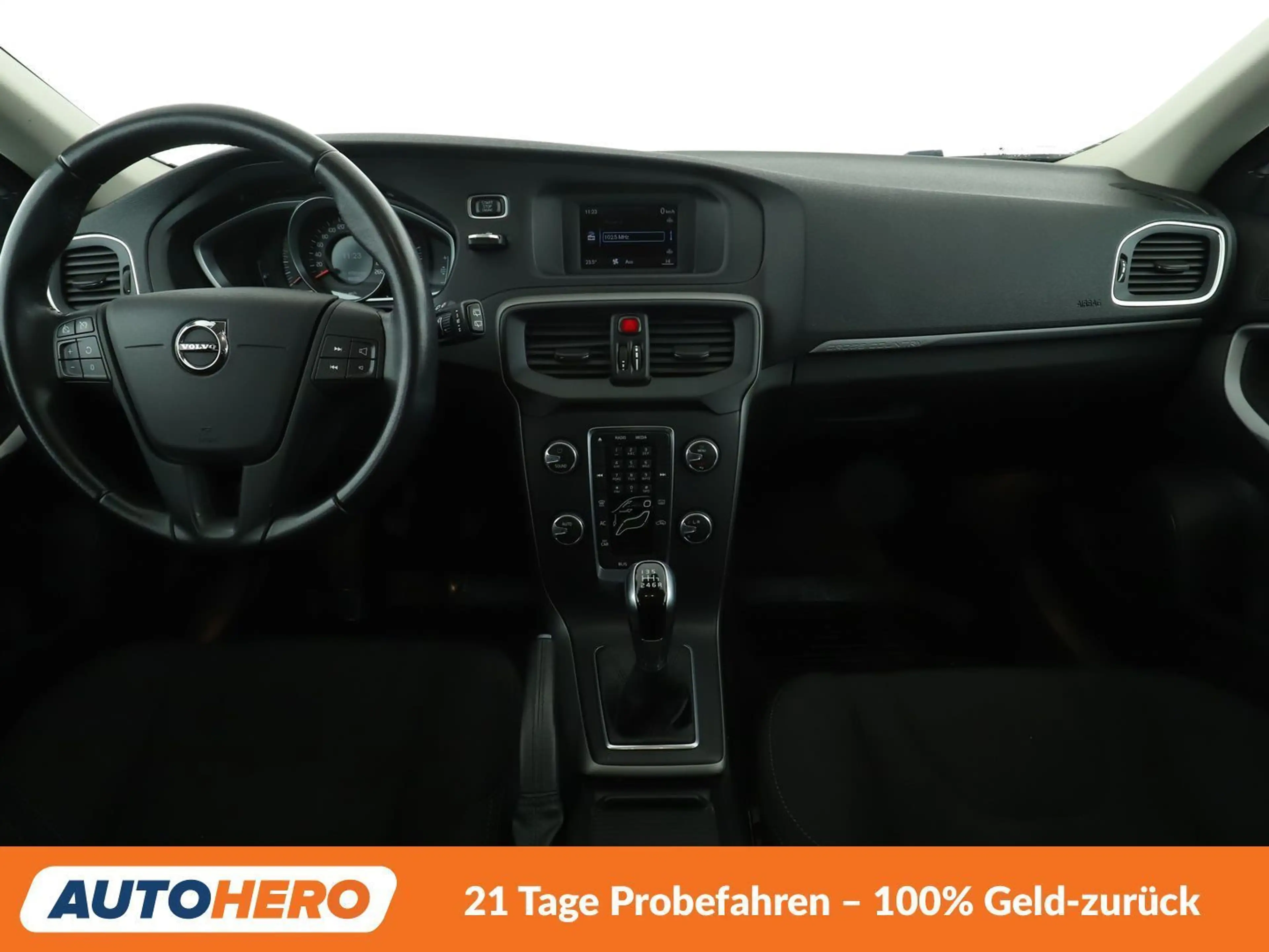 Volvo V40 Cross Country 2.0 T3*TEMPO*LIMITER*PDC — photo 12