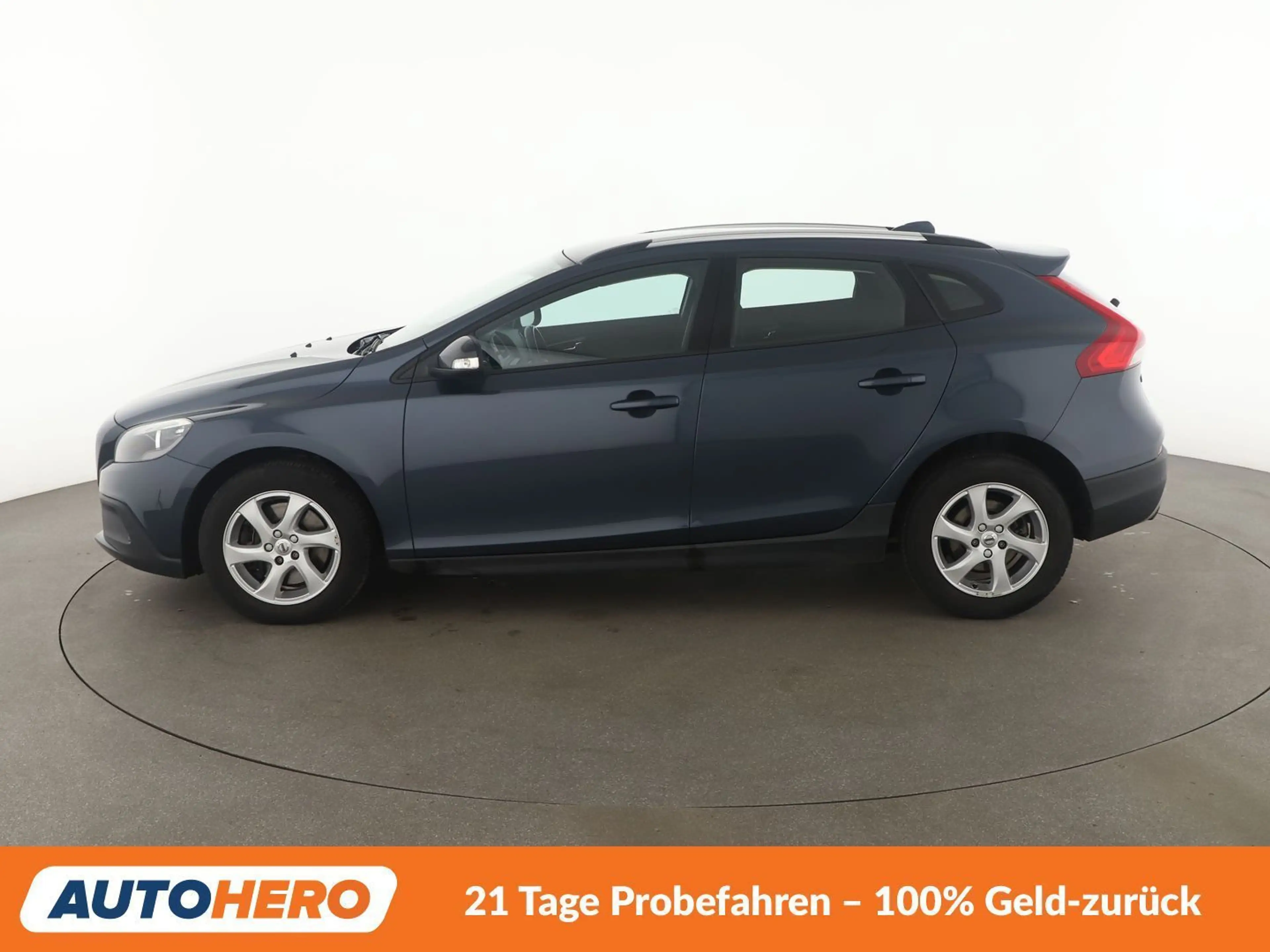 Volvo V40 Cross Country 2.0 T3*TEMPO*LIMITER*PDC — photo 3