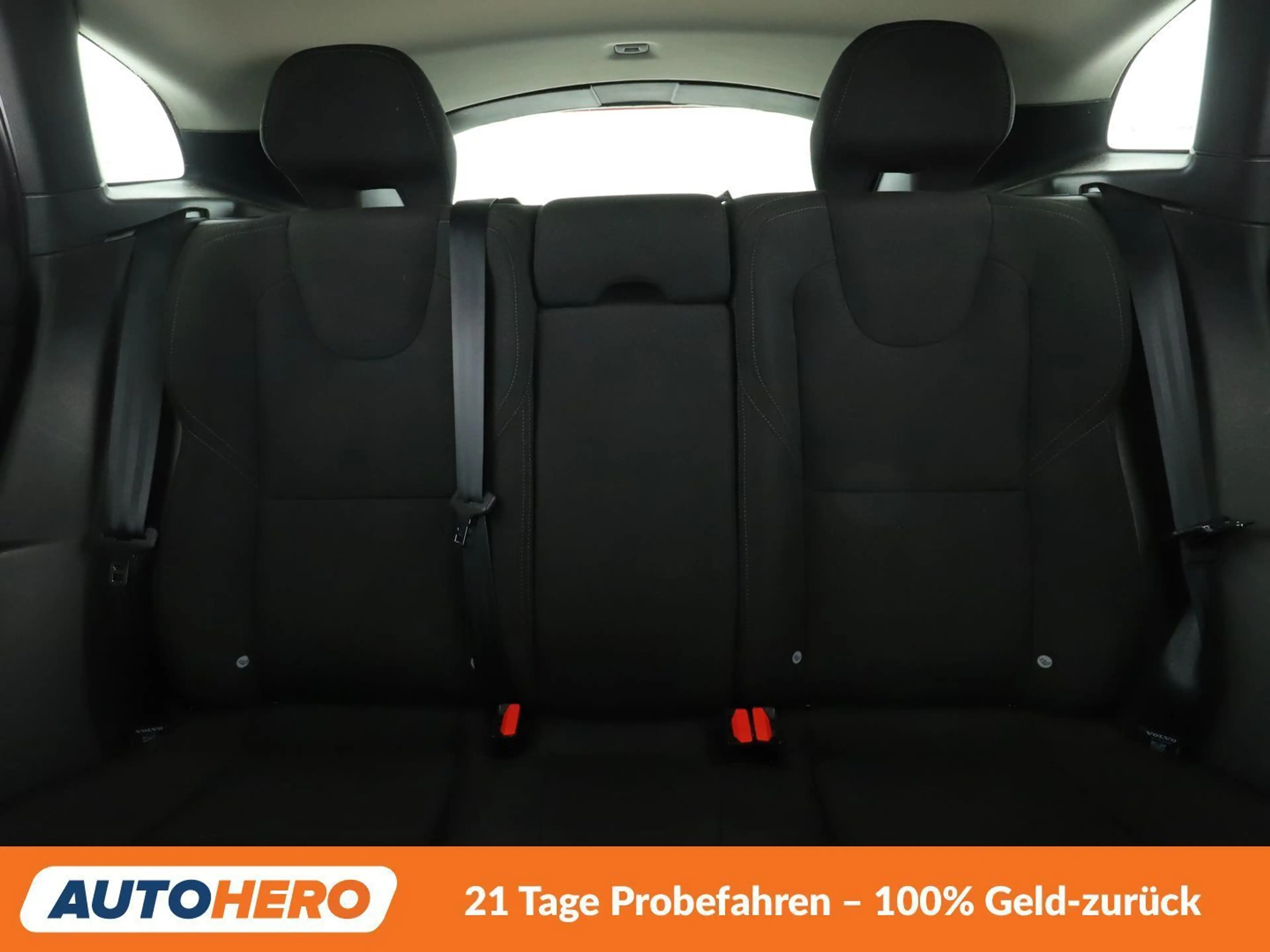 Volvo V40 Cross Country 2.0 T3*TEMPO*LIMITER*PDC — photo 15