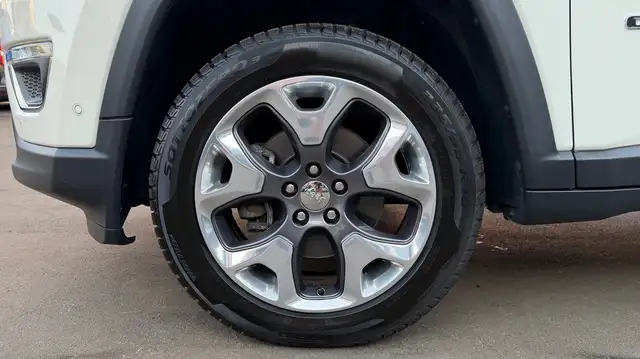 Jeep Compass view 5
