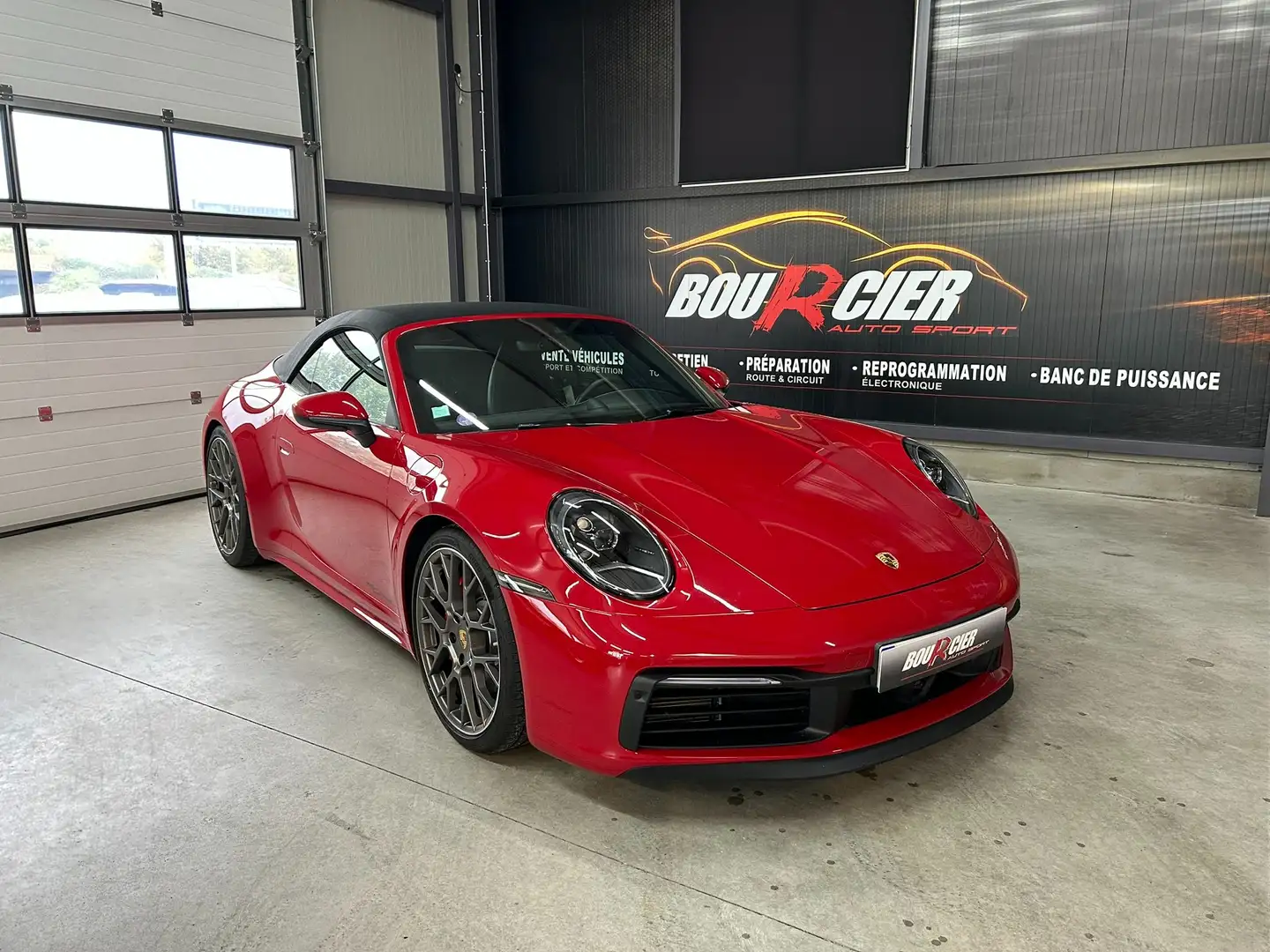 Porsche 992 911 Carrera S Cabriolet 3.0i 450 PDK Rouge - 2
