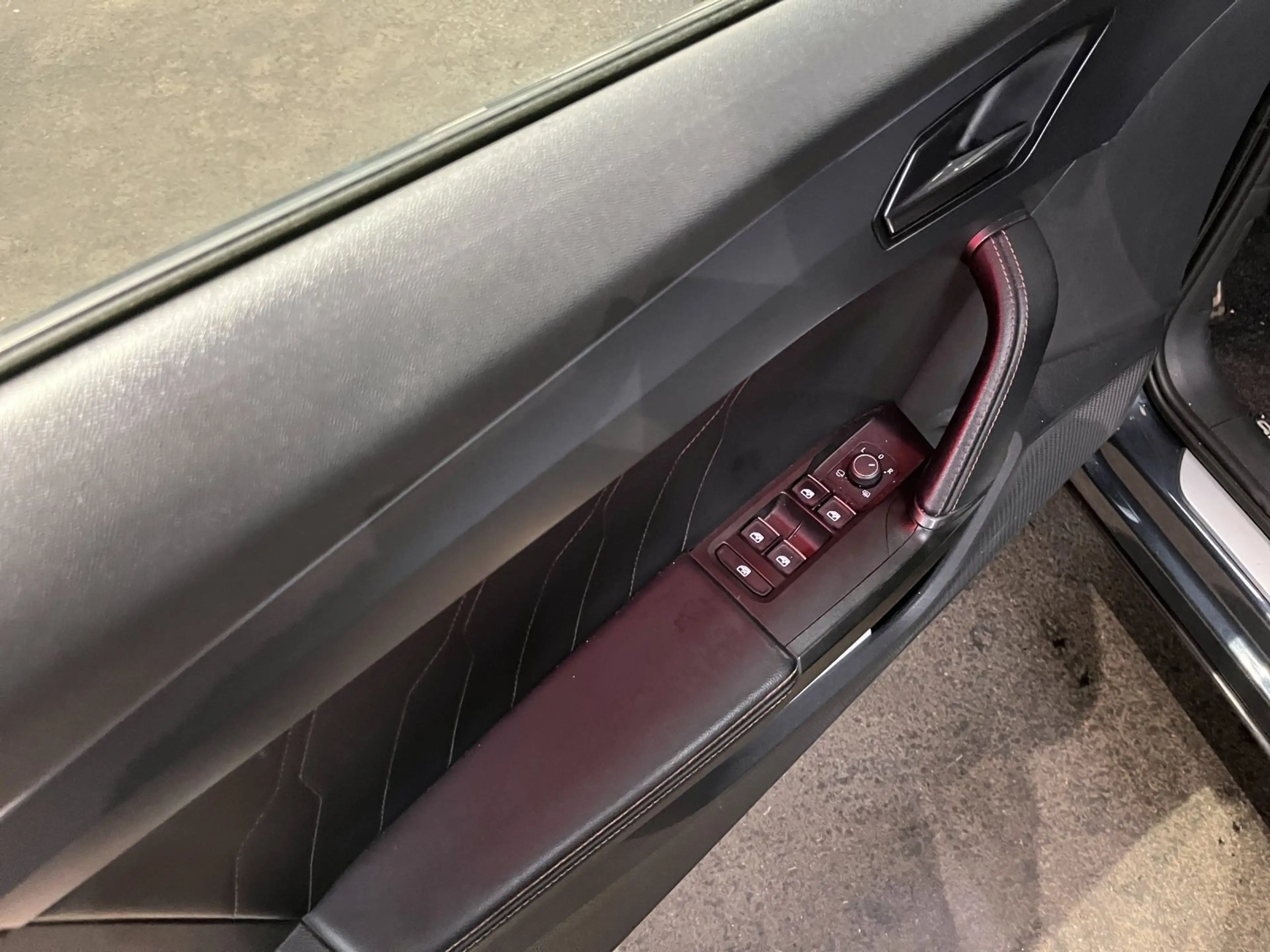 CUPRA Formentor VZ 2.0 TSI — photo 13