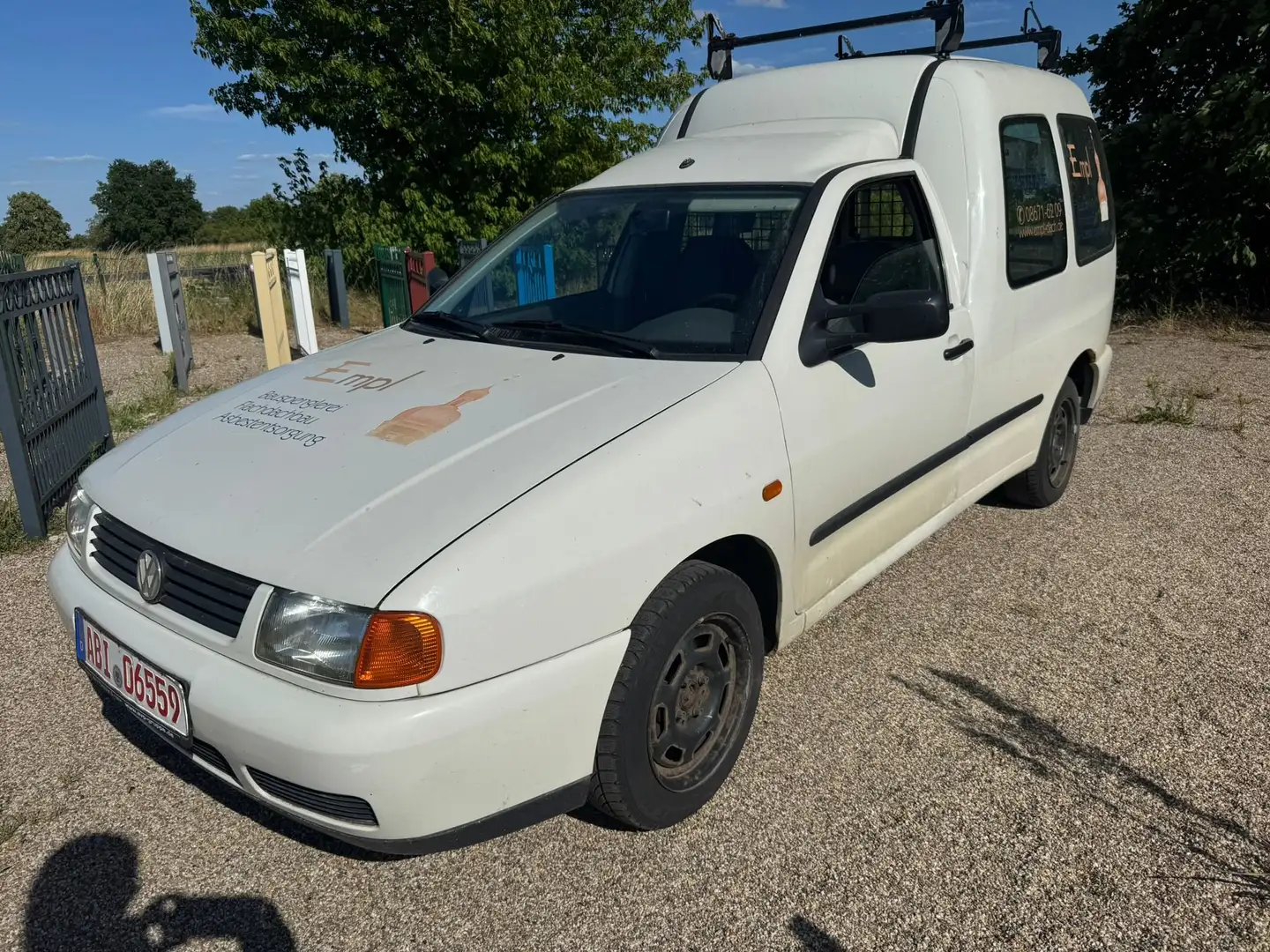 Volkswagen Caddy, nur 104Tkm original. Wit - 1
