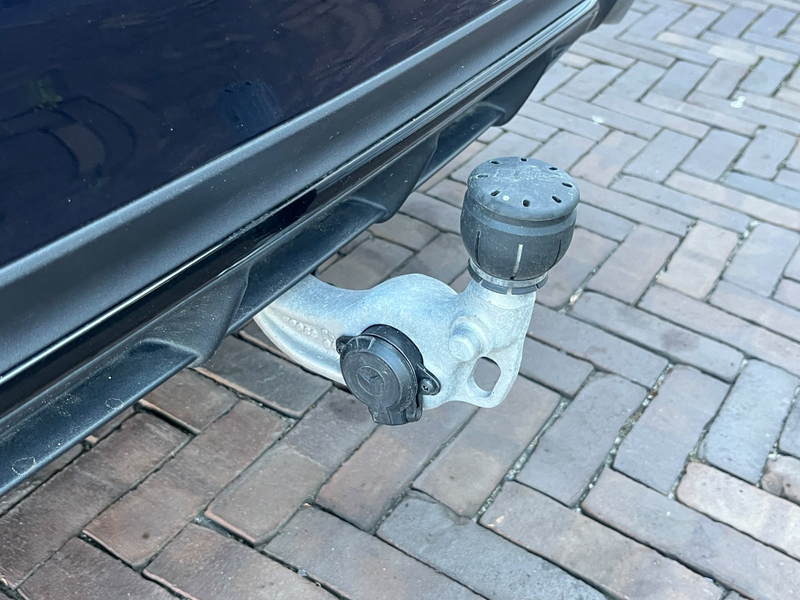 Mercedes-Benz E 300 Estate e Exclusive Line — photo 10
