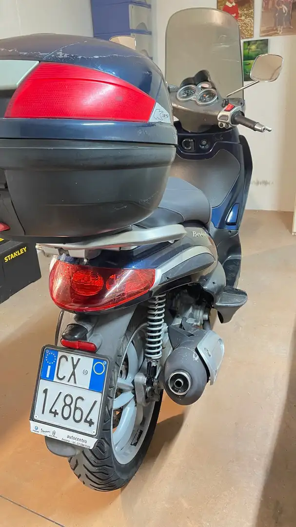 Piaggio Beverly 250 250 i Modrá - 1