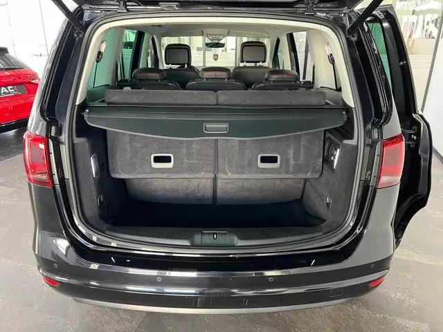 SEAT Alhambra view 23