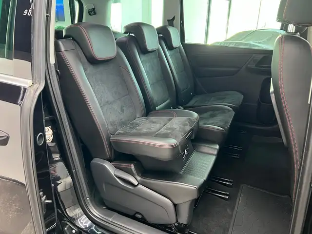 SEAT Alhambra view 19