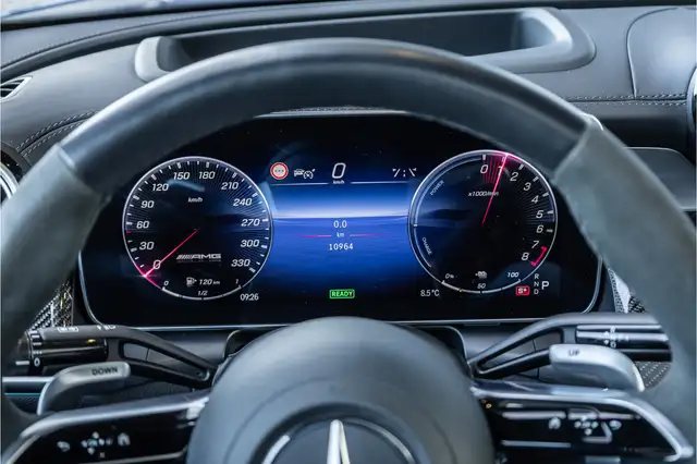 Mercedes-Benz GLC view 13