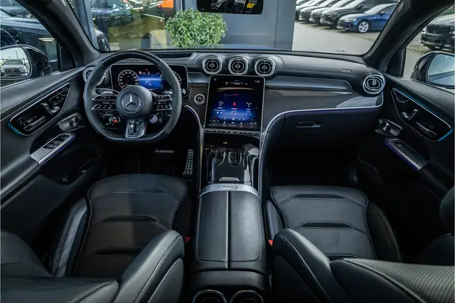 Mercedes-Benz GLC view 9