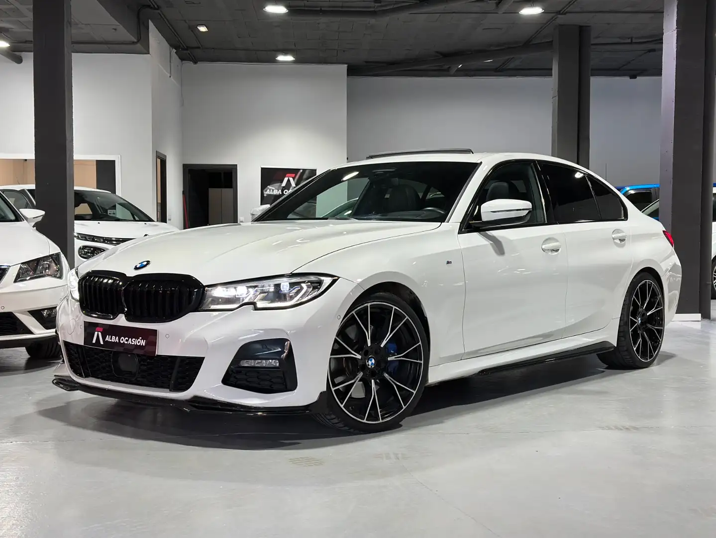 BMW 330 330dA xDrive Fehér - 1