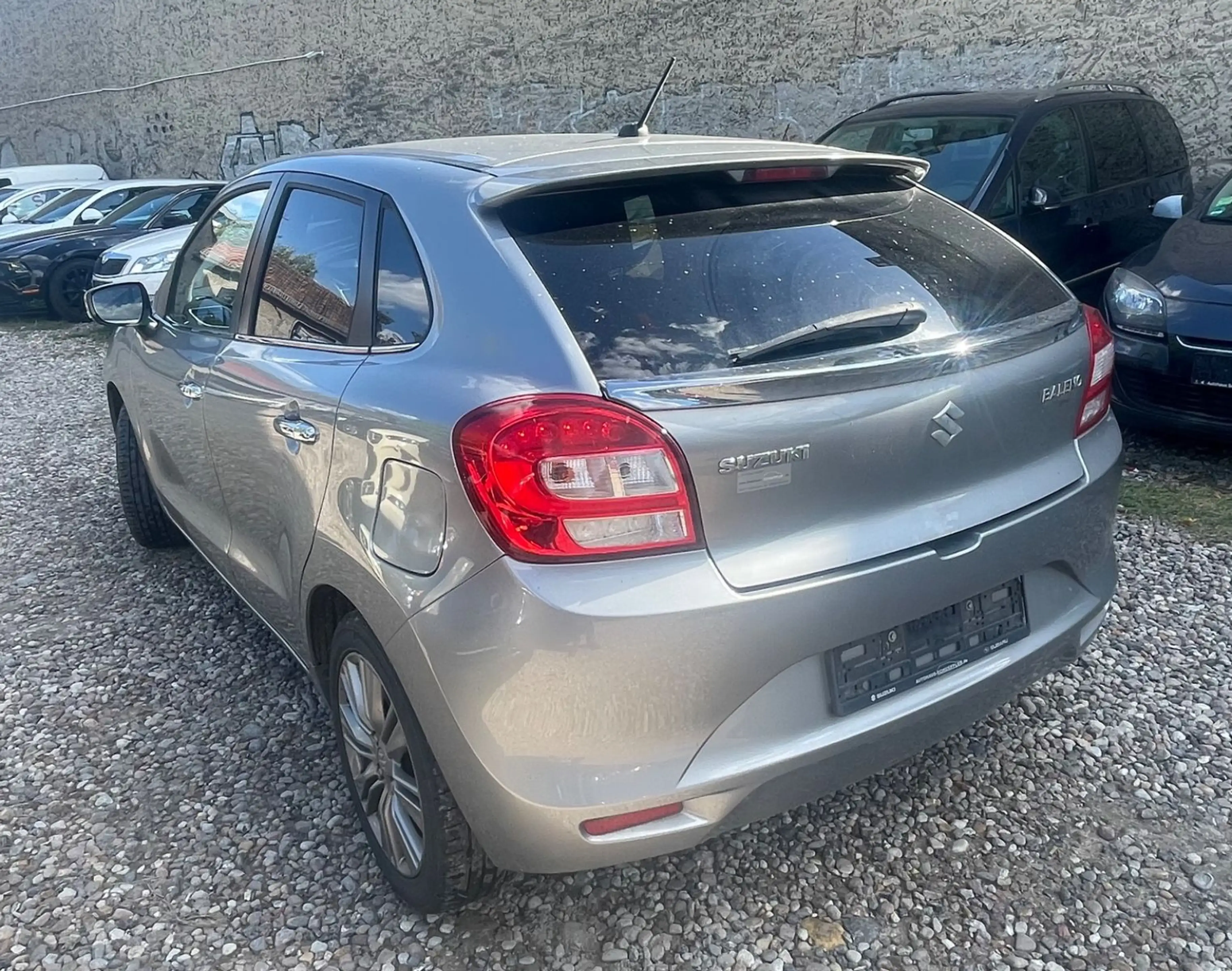 Suzuki Baleno *1.HAND*SCHECKHEFT*TÜV*SR+WR*KLIMA*KAMERA* — photo 3