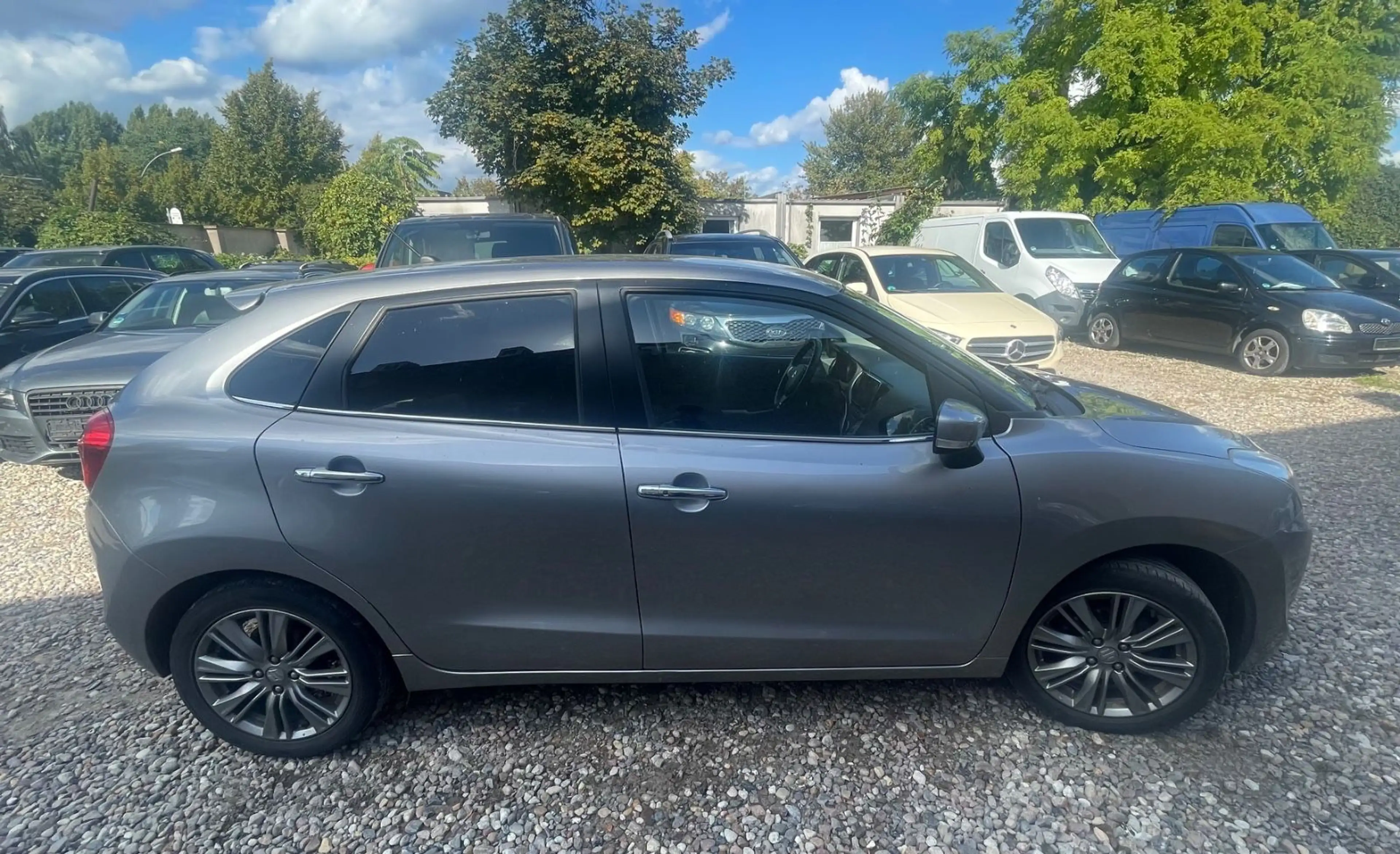 Suzuki Baleno *1.HAND*SCHECKHEFT*TÜV*SR+WR*KLIMA*KAMERA* — photo 5
