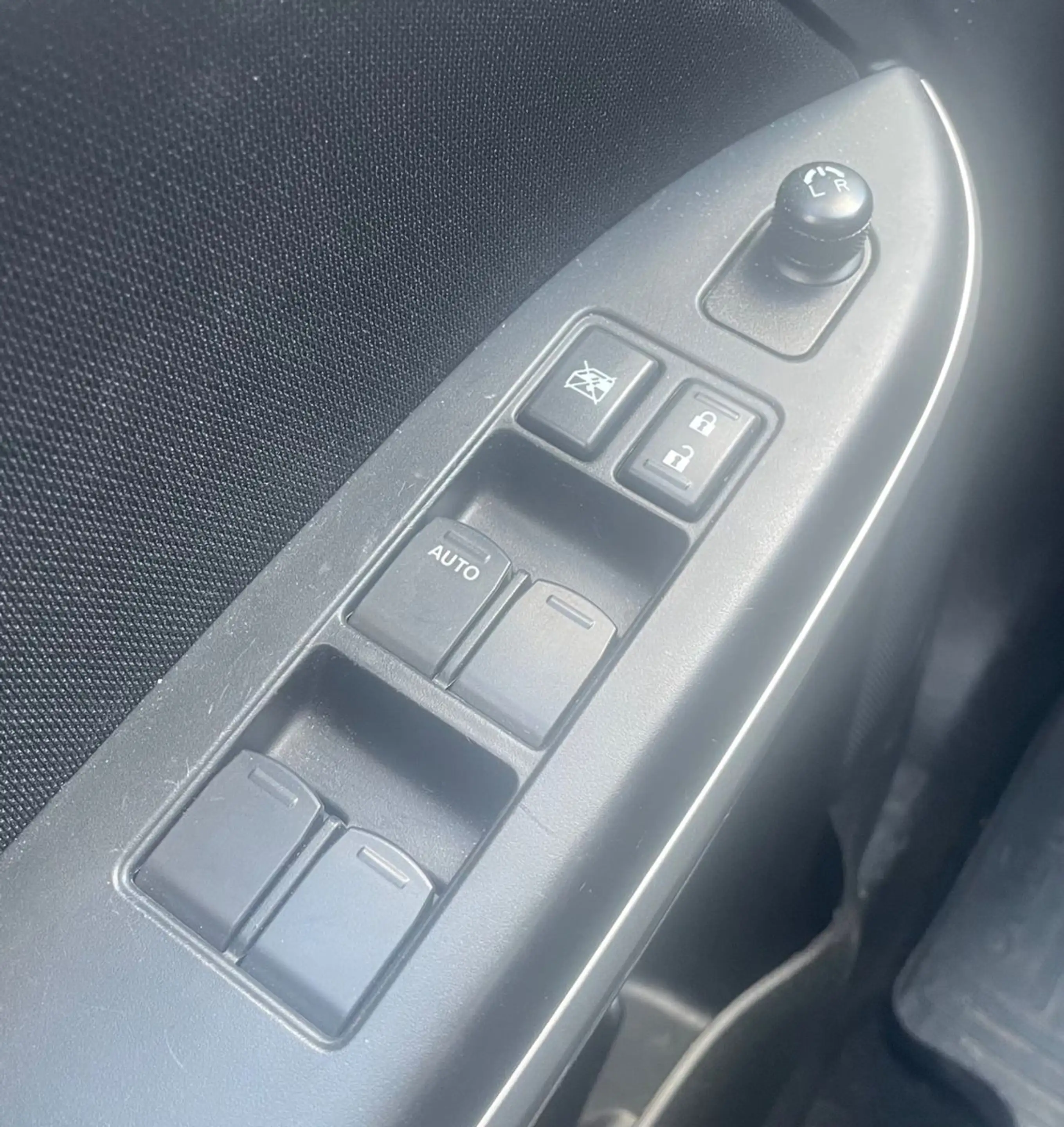 Suzuki Baleno *1.HAND*SCHECKHEFT*TÜV*SR+WR*KLIMA*KAMERA* — photo 14