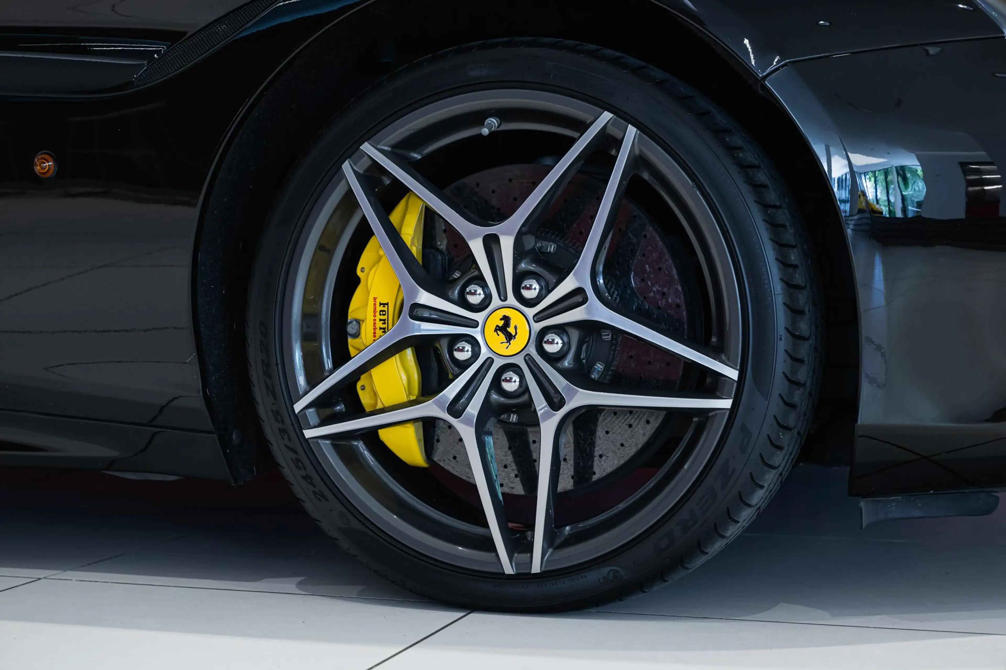 Ferrari California T - Kroymans Ferrari — photo 5