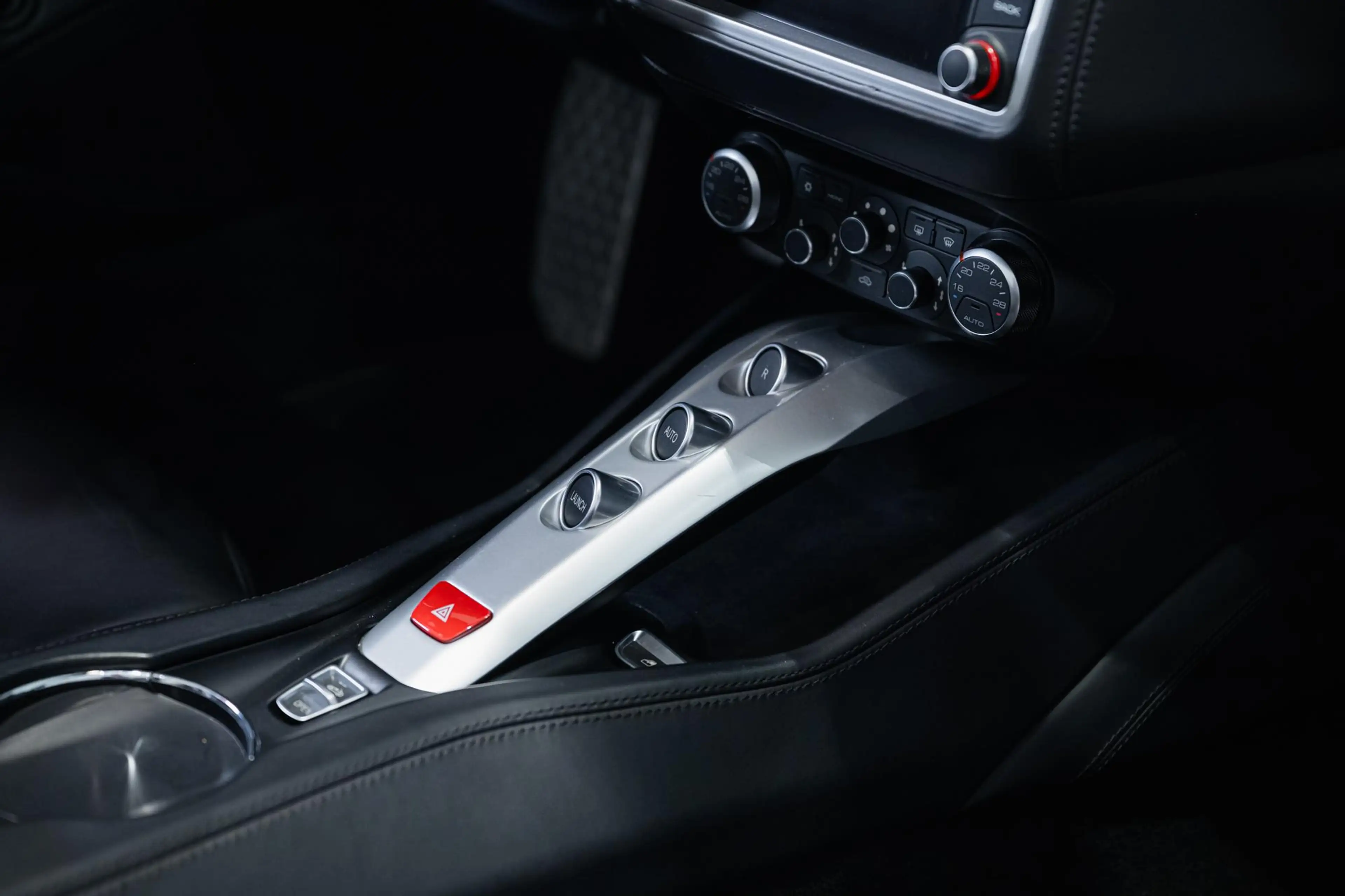 Ferrari California T - Kroymans Ferrari — photo 14