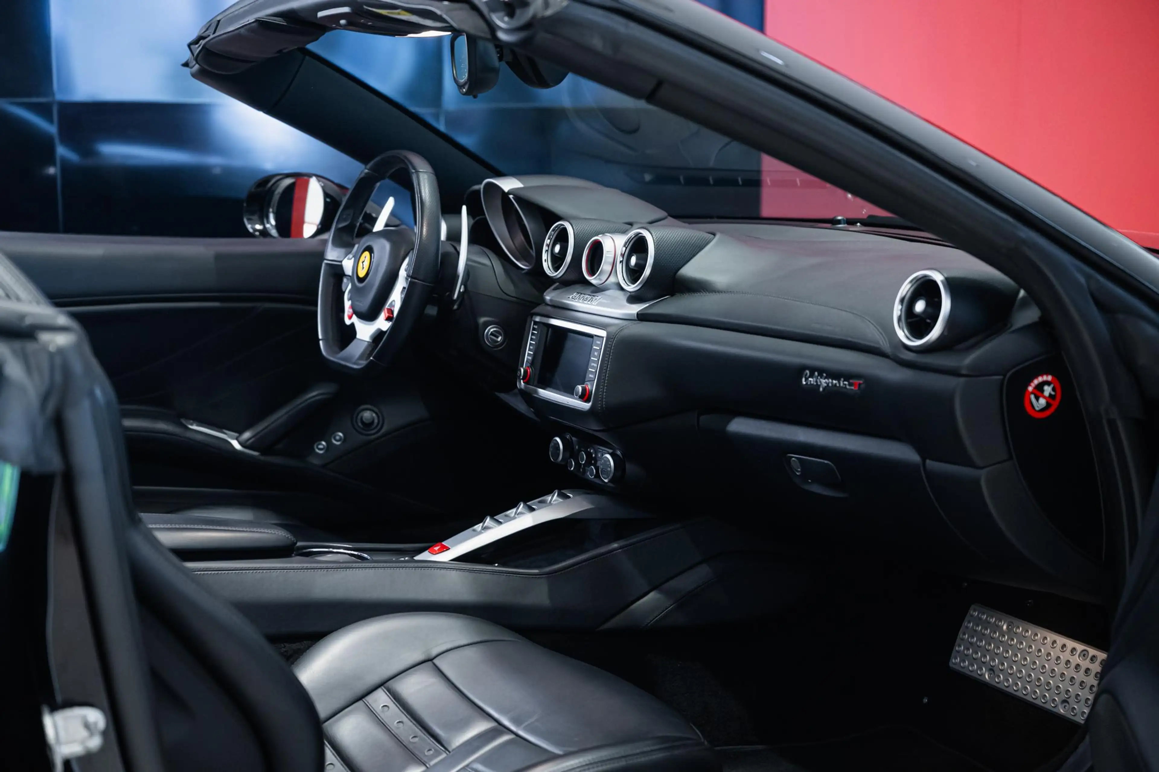 Ferrari California T - Kroymans Ferrari — photo 12