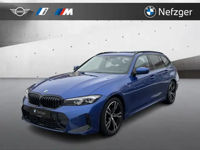 BMW 320 i Touring M Sport Park-Assistent HiFi