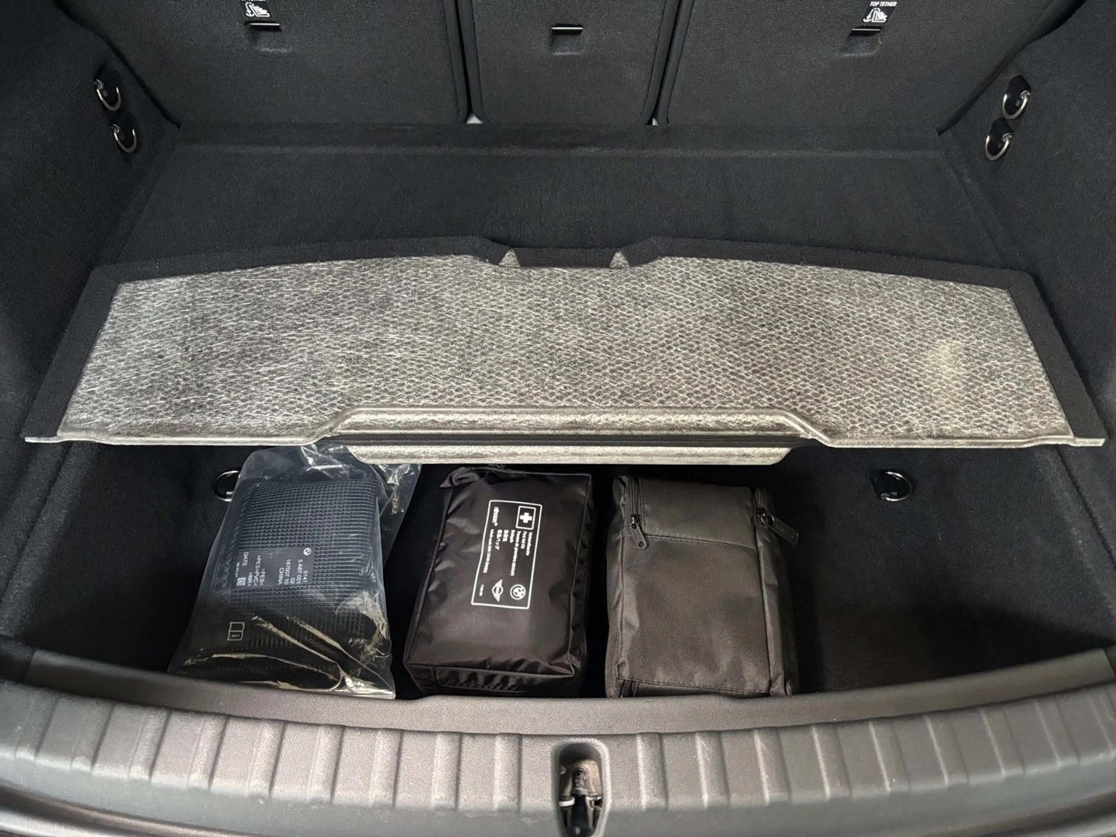 BMW 218 M Sport--AHK/DrivingProf/Pano — photo 11