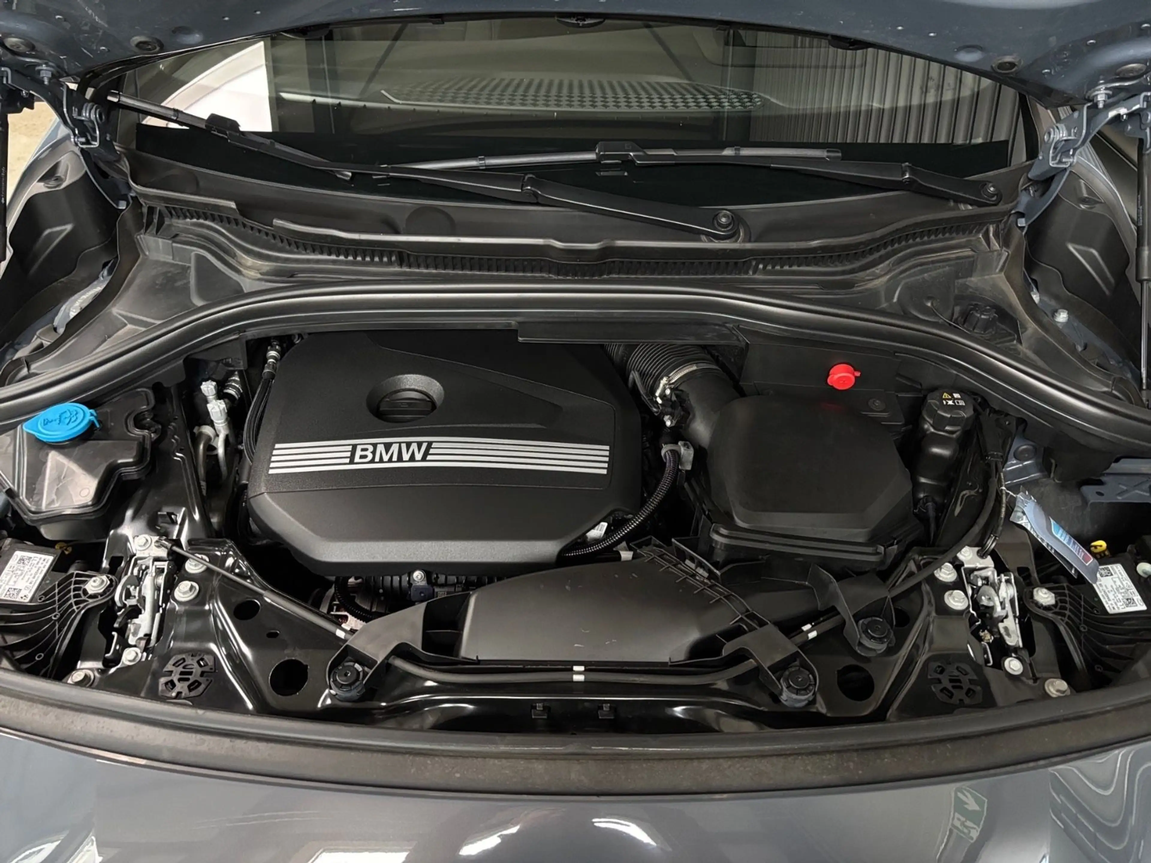 BMW 218 M Sport--AHK/DrivingProf/Pano — photo 9