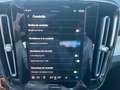 Volvo XC40 B3 163ch Momentum Business DCT 7 Noir - thumbnail 18