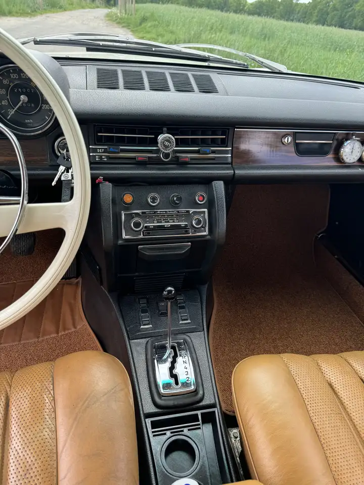 Mercedes-Benz C 250 W114 250 CE, foto 5