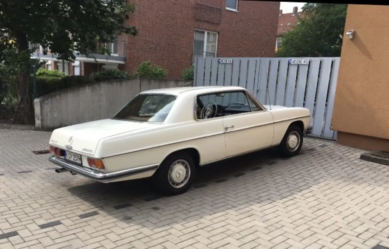 Mercedes-Benz C 250 W114 250 CE, foto 11