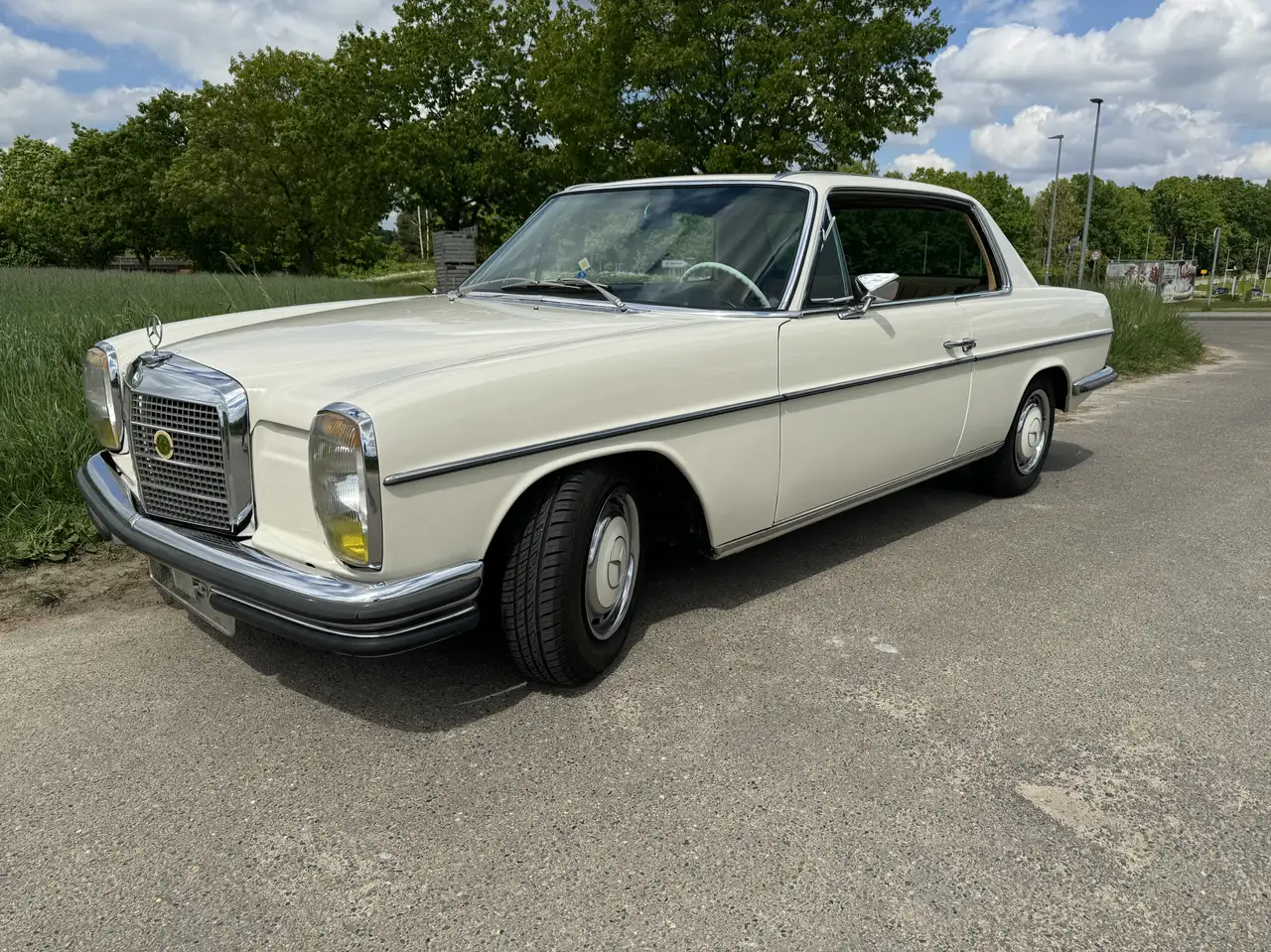 Mercedes-Benz C 250 W114 250 CE, foto 3