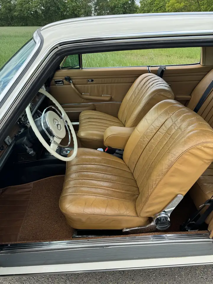 Mercedes-Benz C 250 W114 250 CE, foto 4