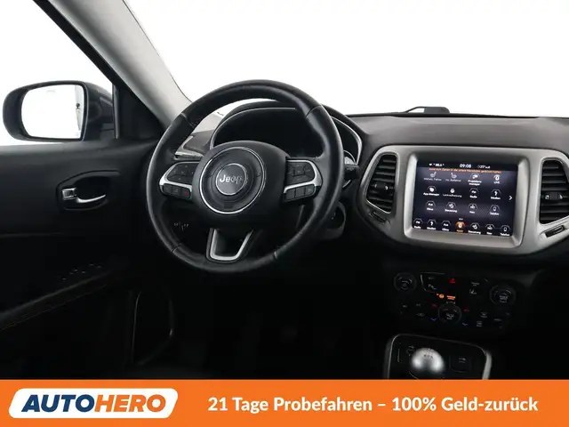 Jeep Compass view 13