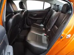 Nissan Sentra снимка Nissan Sentra