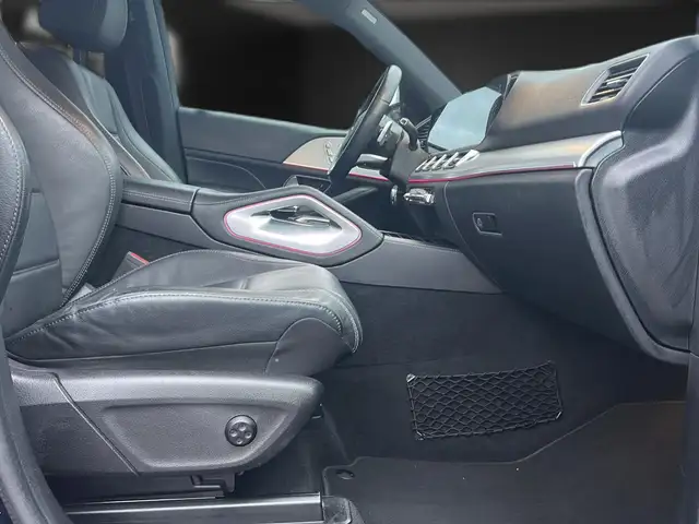 Mercedes-Benz Gle view 15