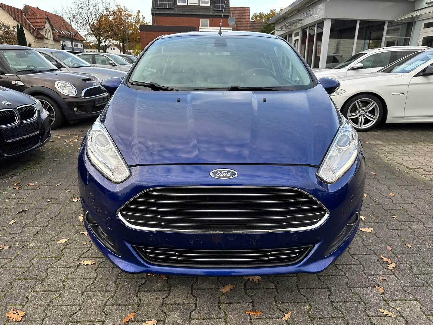 Ford Fiesta Titanium-Navi-Leder-Xenon-Kamera-KeylessGo-Sitzh. Blauw - 2