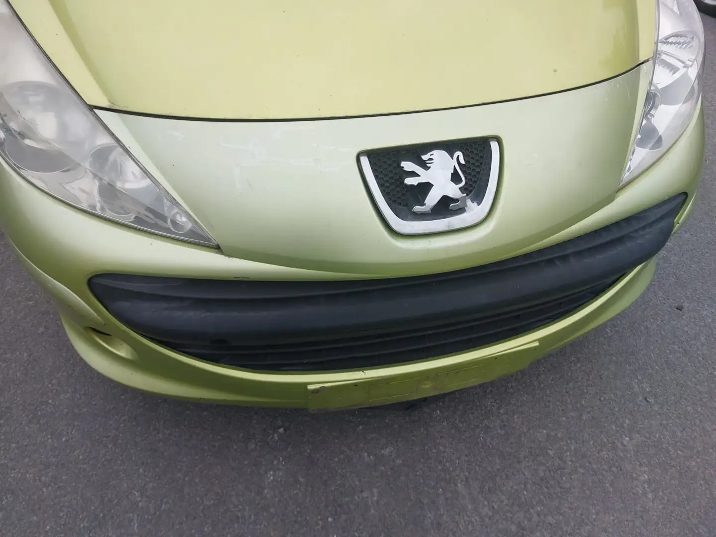 Peugeot 207 207 1.4i// **pas de conformité-- - 2