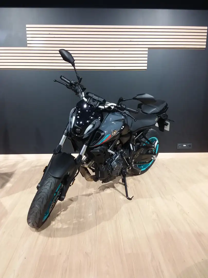 Yamaha MT-07 Grijs - 2