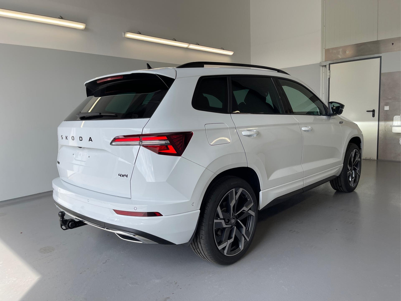 Skoda Karoq Sportline TSI 4x4 360°+19 Zoll+Navi+AHK+360°+AC... — photo 4