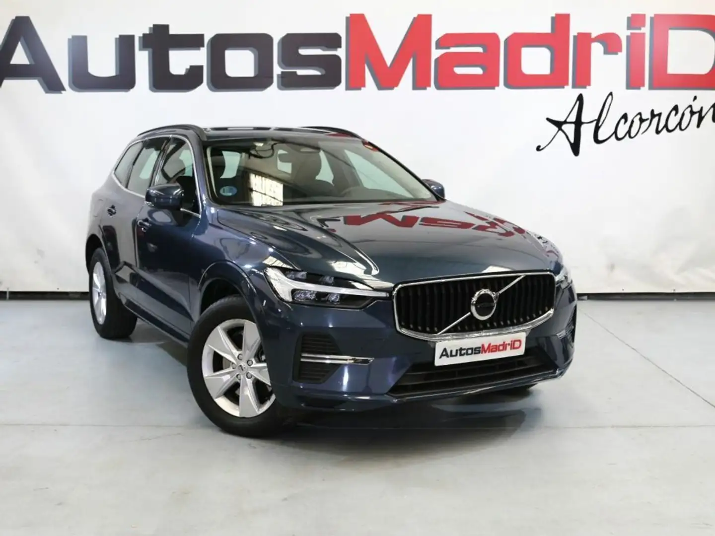 Volvo XC60 2.0 B4 D AWD Core Auto Azul - 1