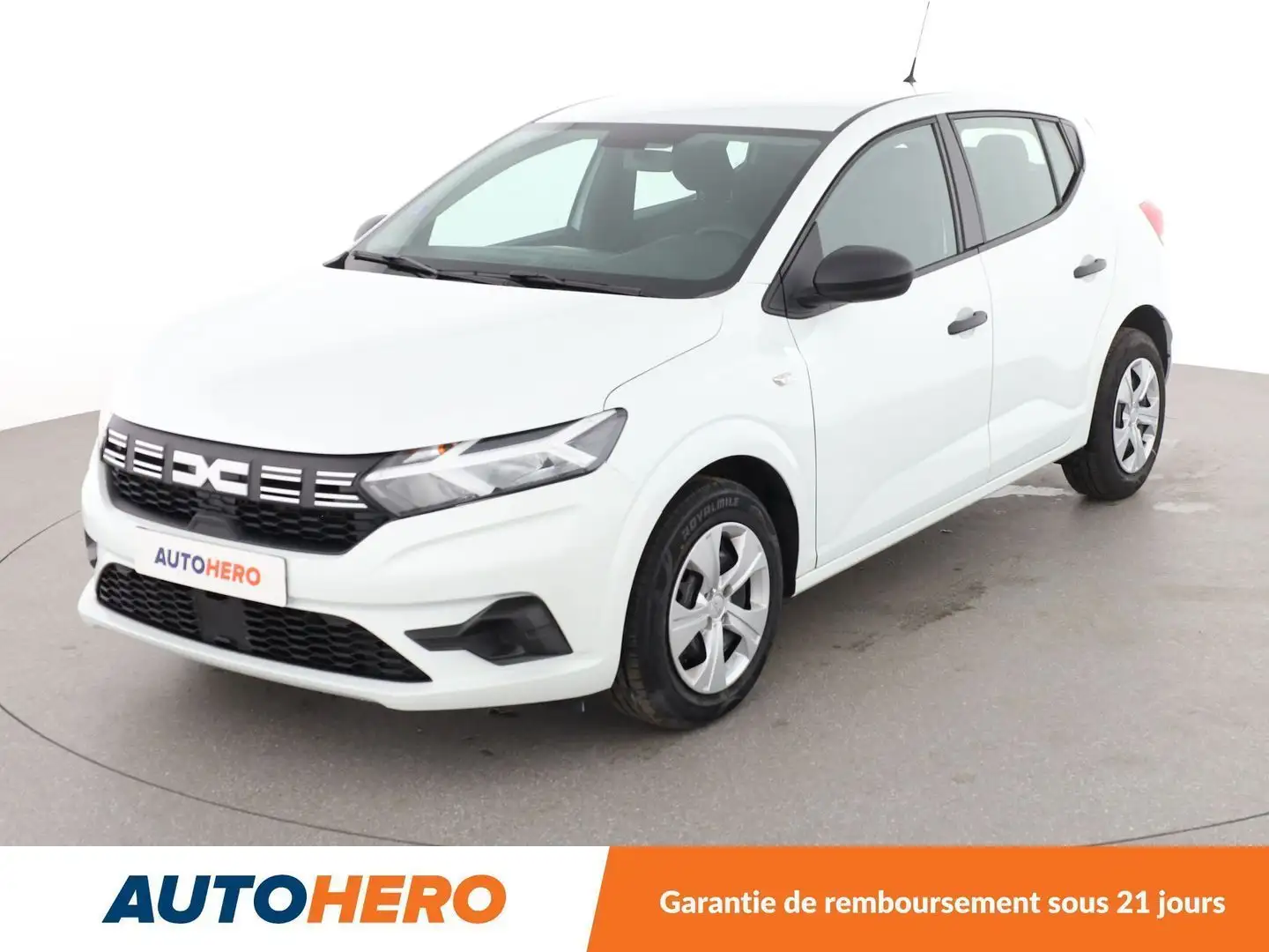 Dacia Sandero 1.0 SCe Essential Blanc - 1